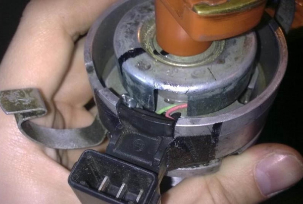 РљР°Рє РїСЂРѕРІРµСЂРёС‚СЊ РґР°С‚С‡РёРє РҐРѕР»Р»Р°? РЎР°РјРѕСЃС‚РѕСЏС‚РµР»СЊРЅР°СЏ РїСЂРѕРІРµСЂРєР° Рё РІС‹СЏРІР»РµРЅРёРµ РЅРµРїРѕР»Р°РґРѕРє